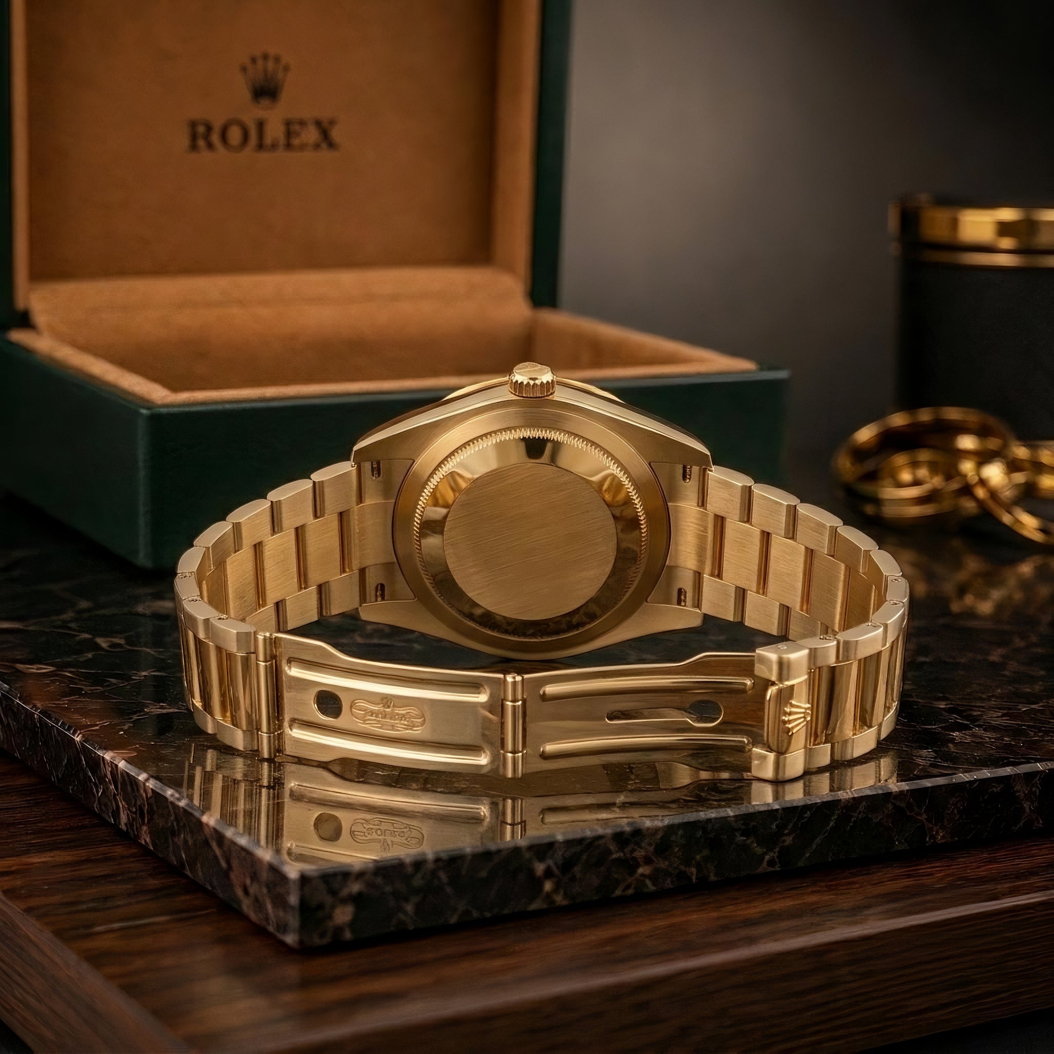 Rolex Oyster Style Gold Chain With Gold Dial With Premium Packaging